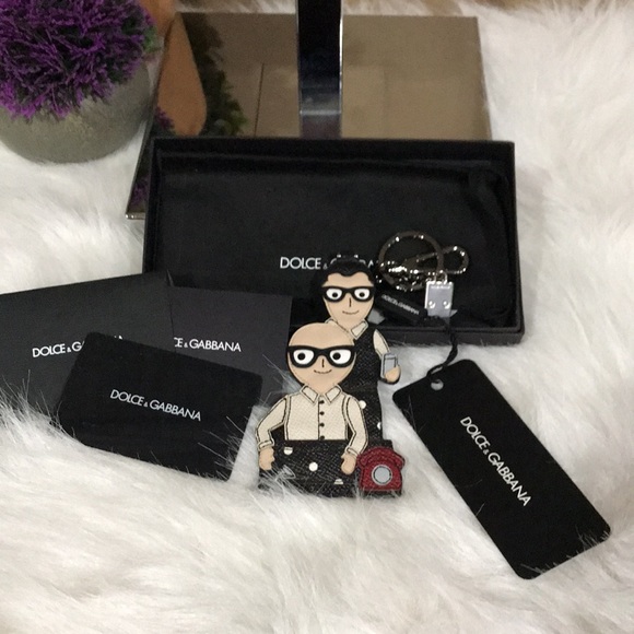 Dolce & Gabbana Leather Keychain/Bag Charm - Picture 3 of 11